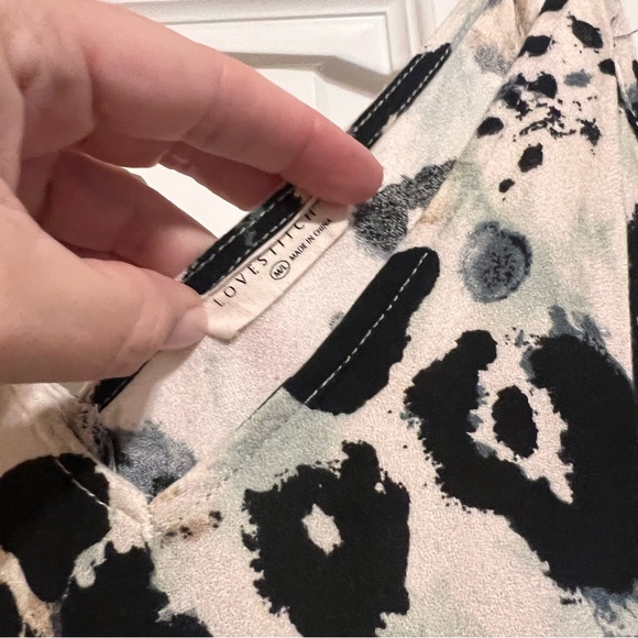 lovestitch Print Maxi Dresses - Bundle of 4 with flaws - SEE DESCRIPTION! - Picture 10 of 16